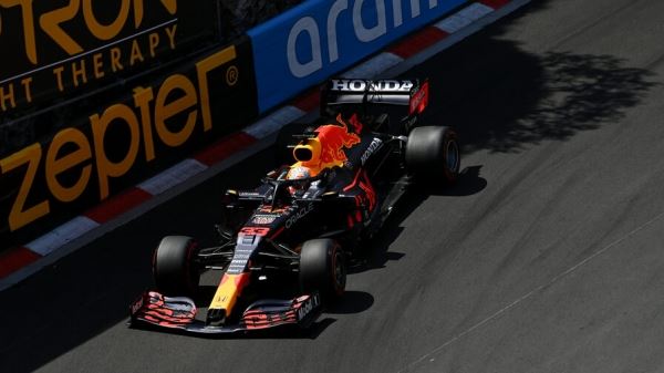 FIA разобрала машину Макса Ферстаппена после финиша гонки в Монако
